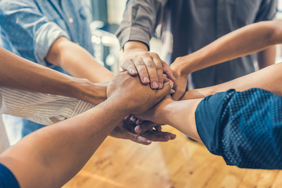 Teamwork of experienced experts Teamwork of experienced experts